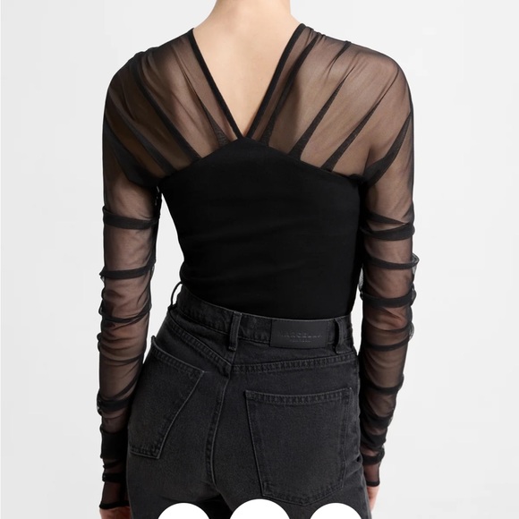 Chic Black Sheer Sleeve Blouse - Picture 6 of 6